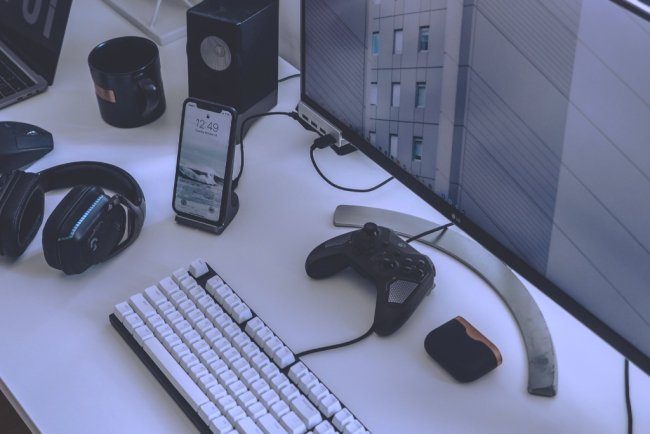 Useful Digital Tools That Make Great Gifts