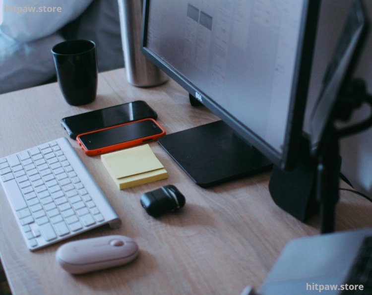 Useful Digital Gifts for Remote Workers